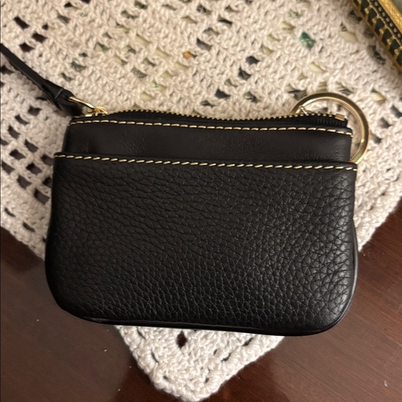 Dooney 🆕 Bourke Black Pebbled Italian Leather Keychain Pouch beautiful - Picture 5 of 6